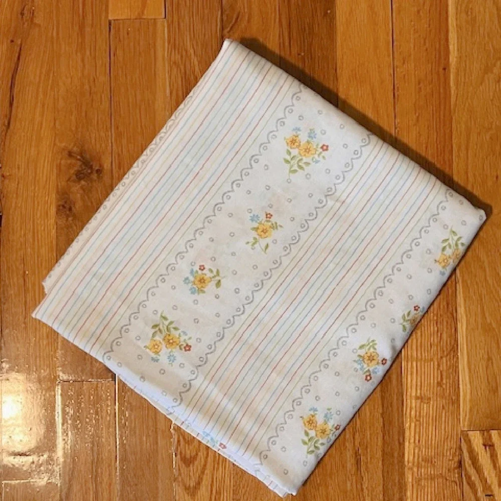 Vintage Thomaston New Era Queen Flat sheet‎ with 2 pillowcases striped floral